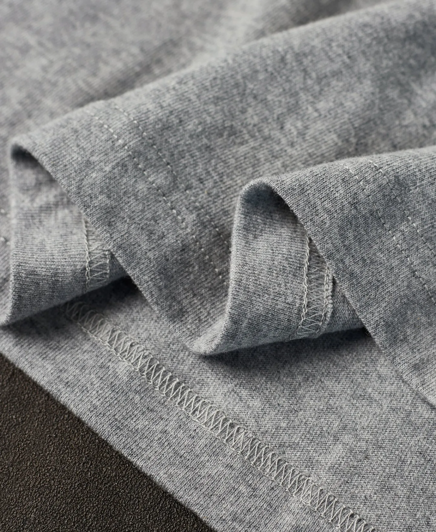 Best Classic Fit 7.4 oz Jersey Crewneck Tubular T-Shirt - Gray Short Sleeve T-Shirts | T-shirts