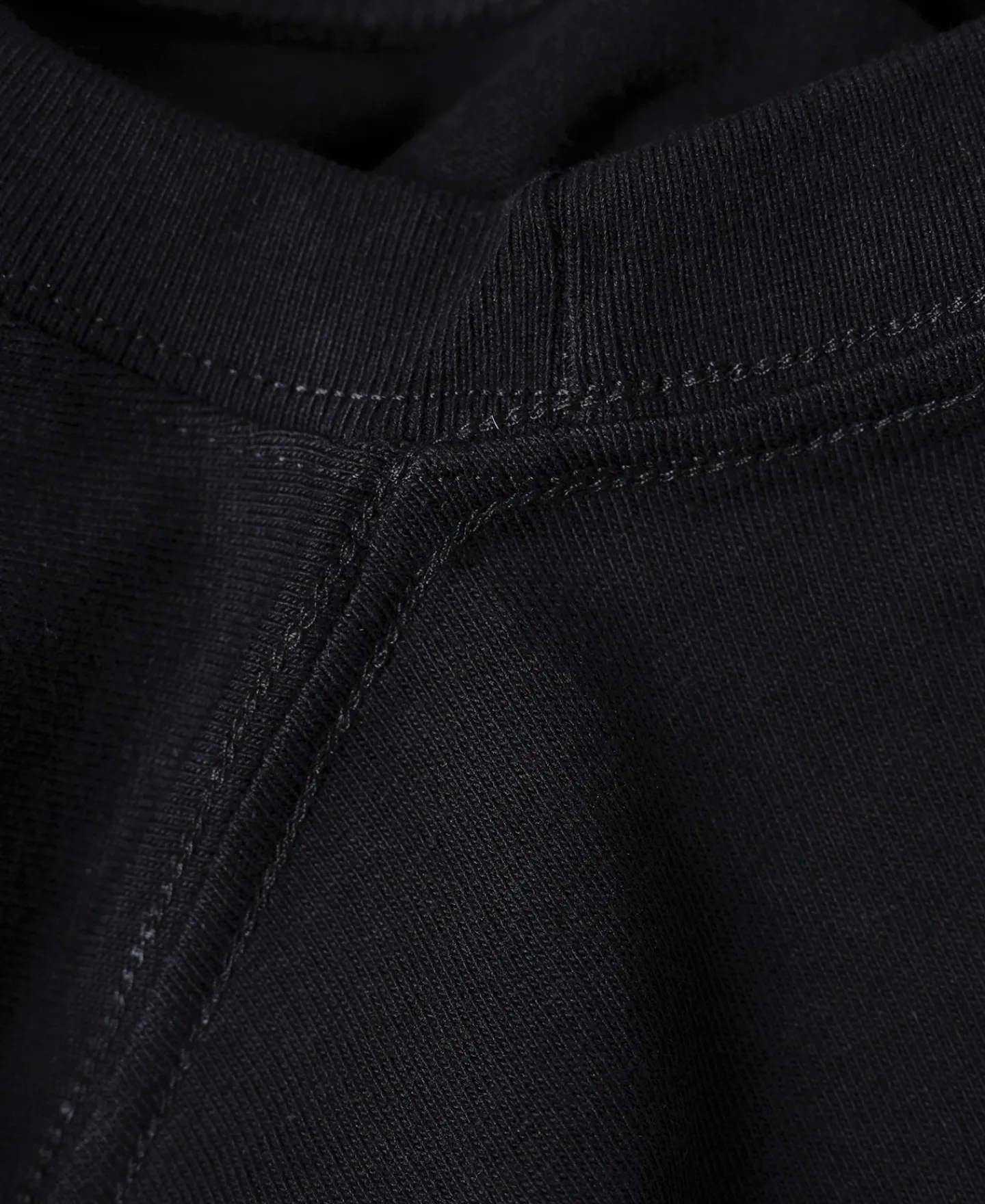 Hot Classic Fit 7.4 oz Jersey Crewneck Tubular T-Shirt - Black Short Sleeve T-Shirts | T-shirts