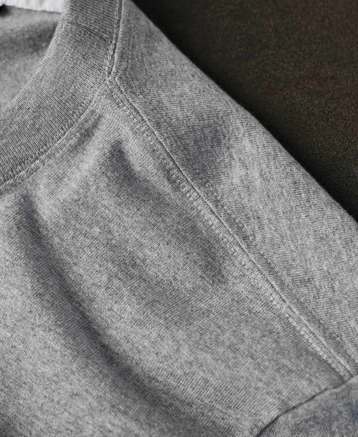Best Classic Fit 7.4 oz Jersey Crewneck Tubular T-Shirt - Gray Short Sleeve T-Shirts | T-shirts