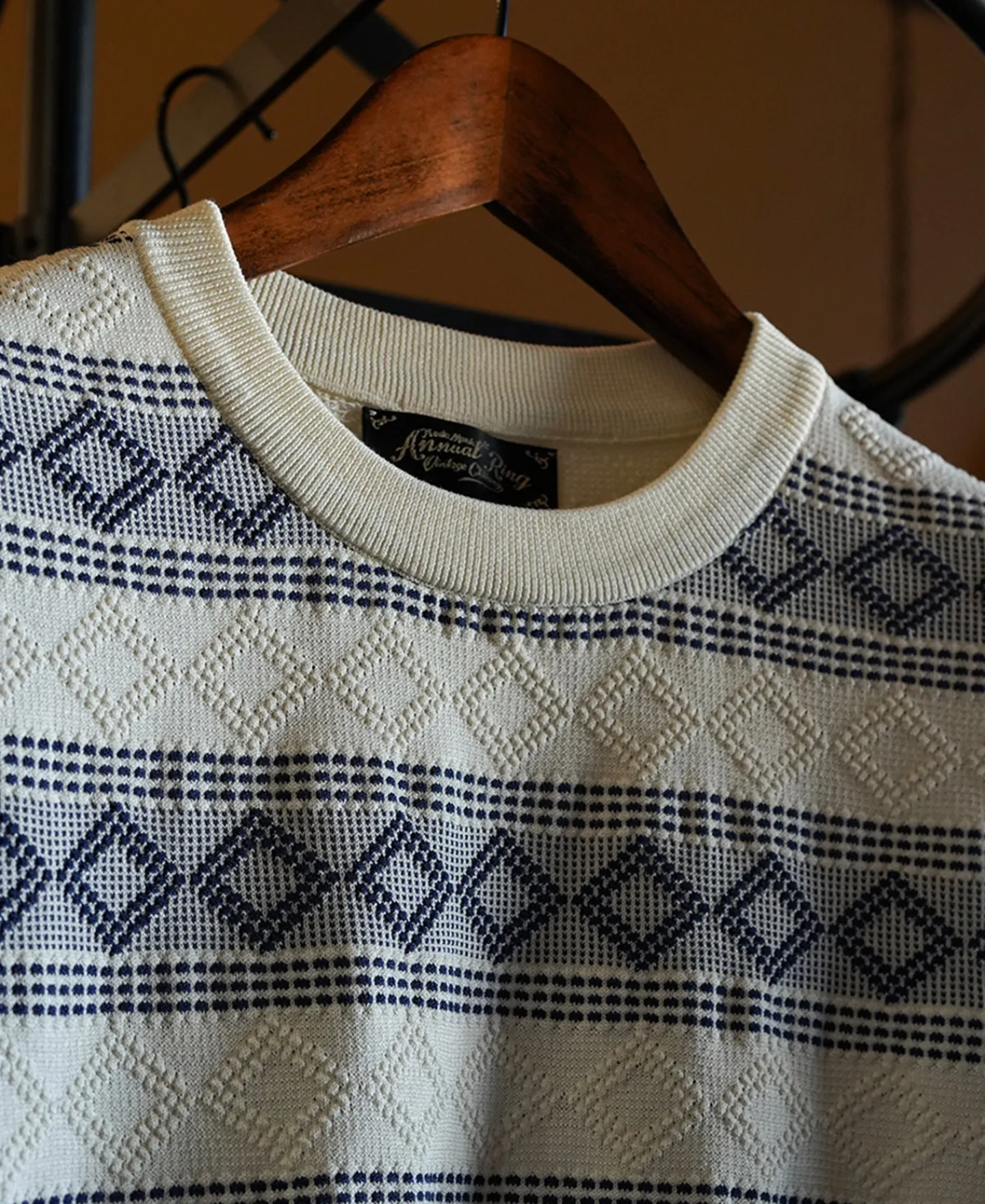 New Diamond Pattern Jacquard Crew Neck T-Shirt - Blue/White Short Sleeve T-Shirts | T-shirts