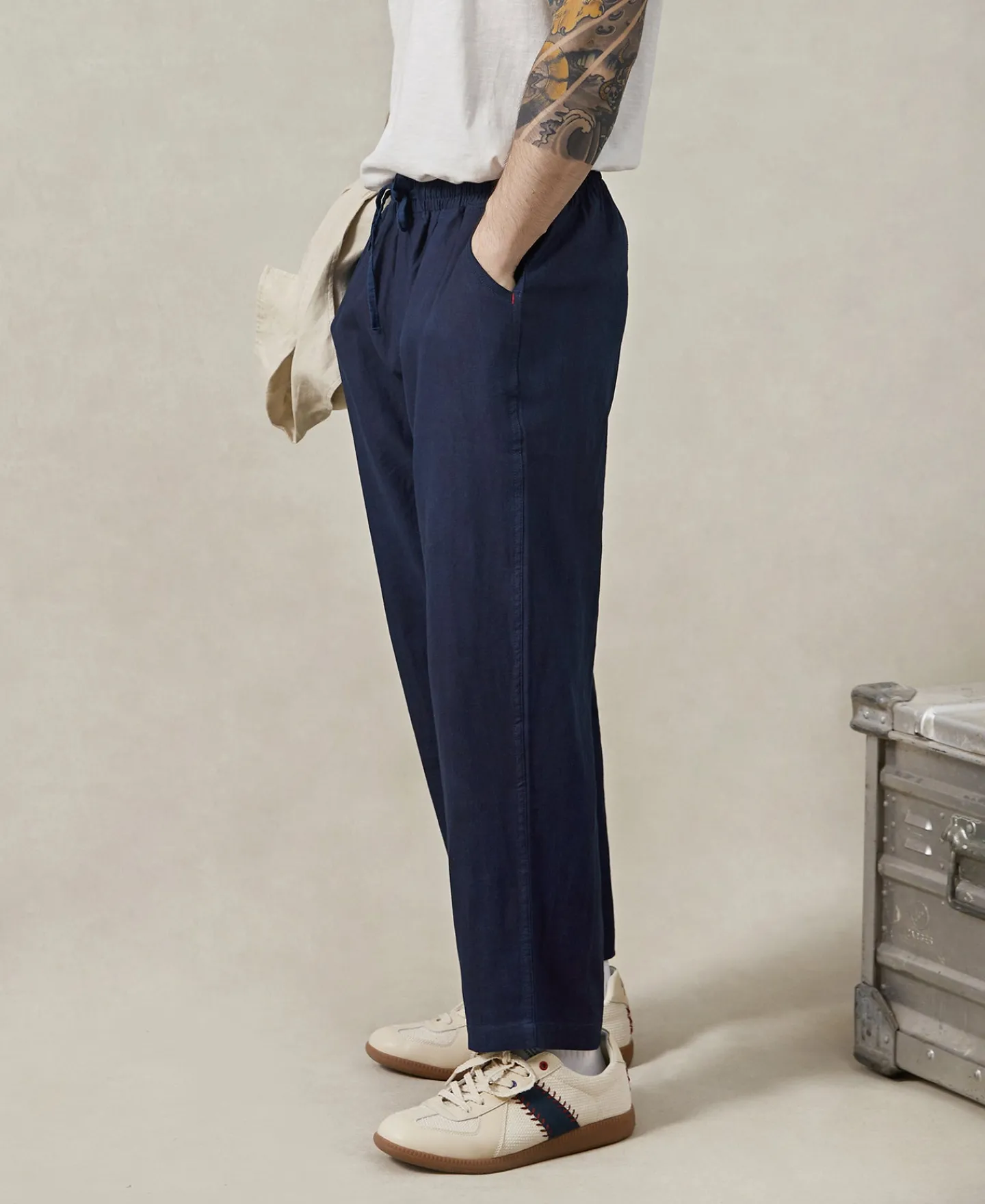 Sale Indigo-Dye Loose Cotton and Linen-Blend Pants Pants&trousers