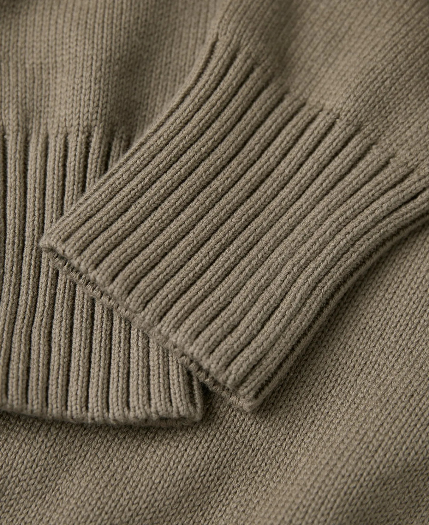 Discount Lot 916 Ivy Mock Neck Sweater - Olive Knitwear&sweaters