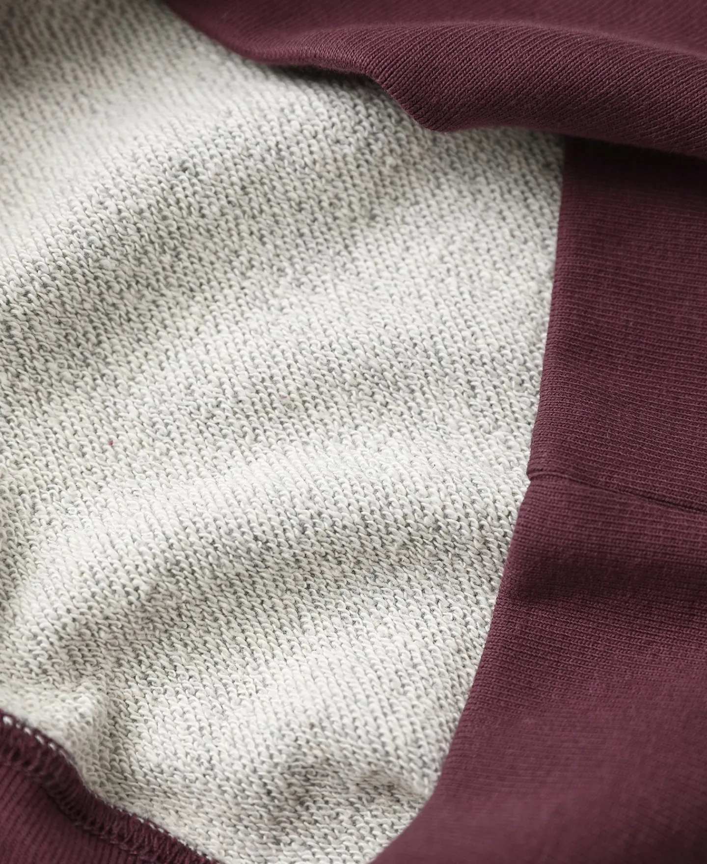 Outlet 14 oz Contrast-Tipped Loopwheel Crewneck Sweatshirt - Red/Gray Sweatshirts&hoodies