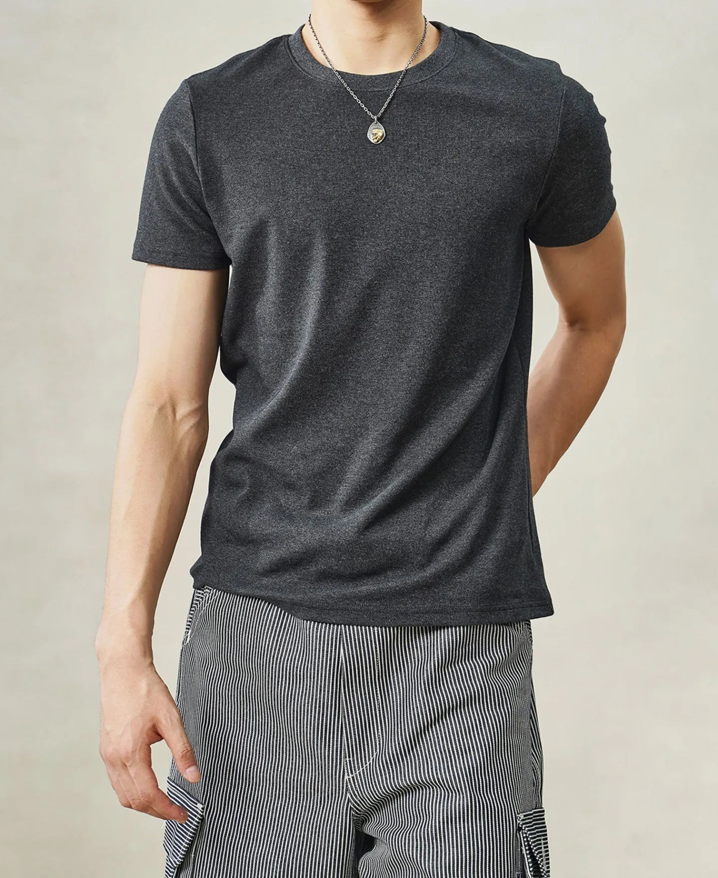 Best Slim Fit Crew Neck T-Shirt - Dark Gray Short Sleeve T-Shirts | T-shirts